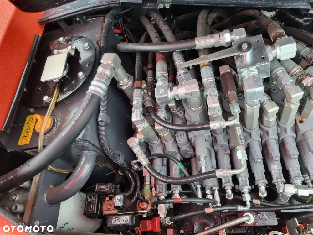 Kubota KX080-4 Koparka Gąsienicowa 8,5 tony długie ramię PLUS. Maszyna jak Nowa z Salonu. Dekra 2026r Dokumenty serwisowe książka! Import Norwegia! Klima. Pompa Tankowania. Ani deka luzów i wycieków! Silnik 4 cyl. 75 km.  Niski Oryginalny Przebieg 3960 mtg. Dodatkowe linie Hydra. Radio Bluetooth! - 18