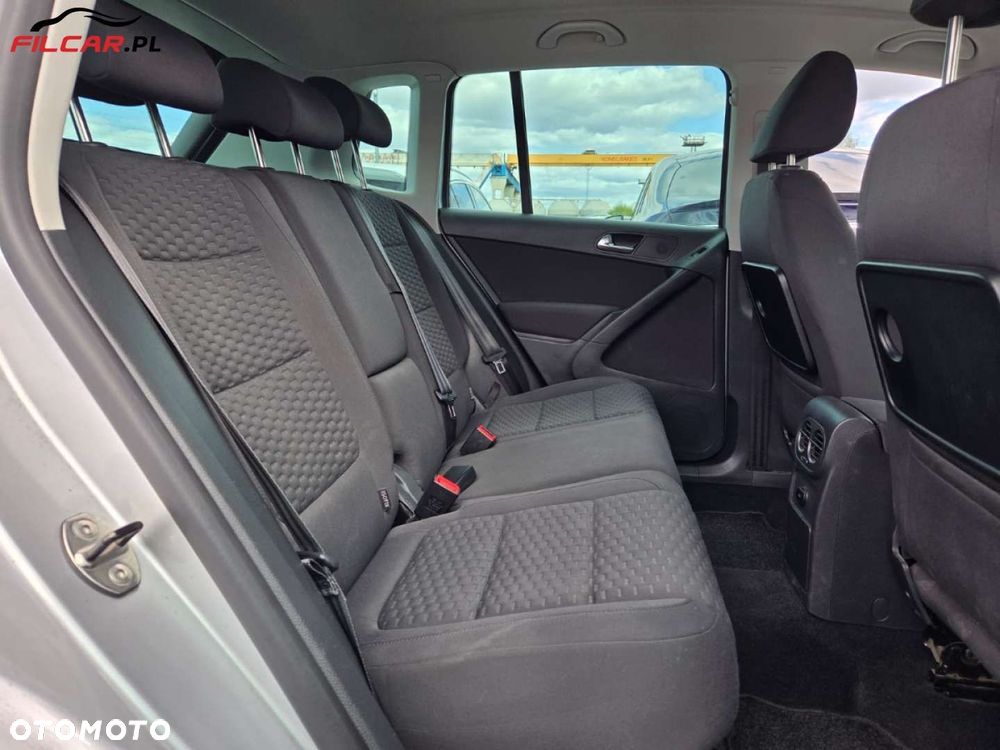 Volkswagen Tiguan - 13