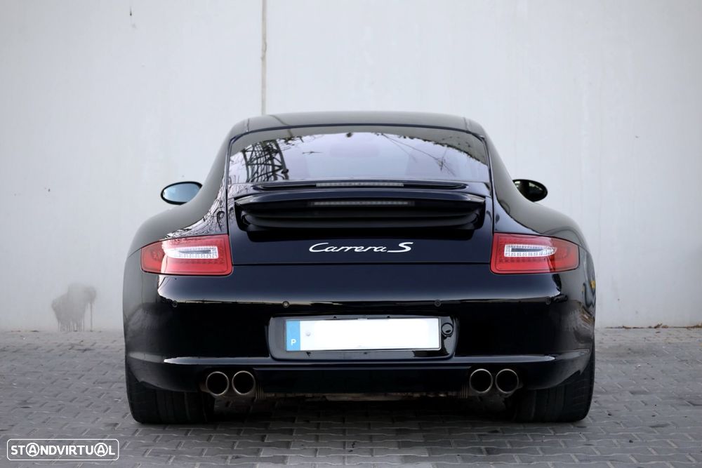 Porsche 911 (997) Carrera S - 17