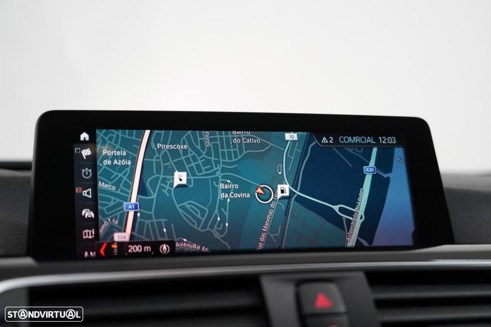 BMW 330 e iPerformance - 16