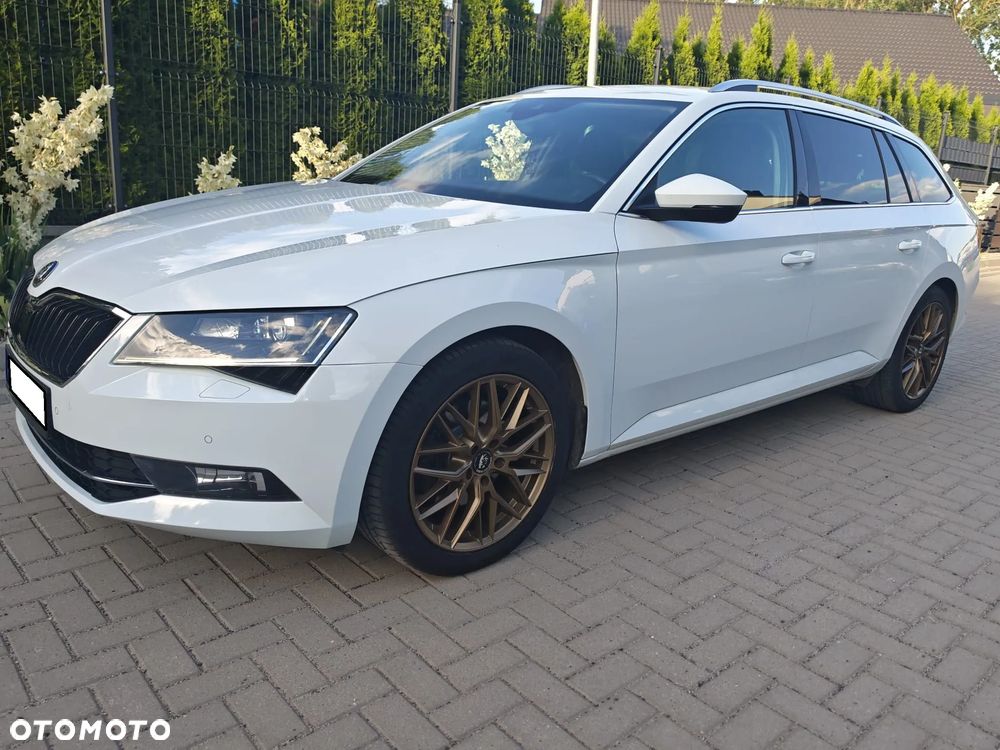 Skoda Superb 2.0 TDI 4x4 DSG Style - 7