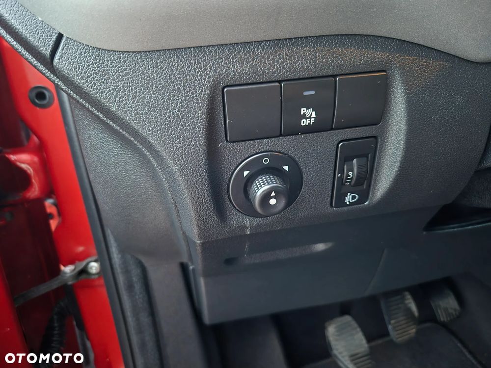 Peugeot Partner HDi FAP 110 Premium - 13