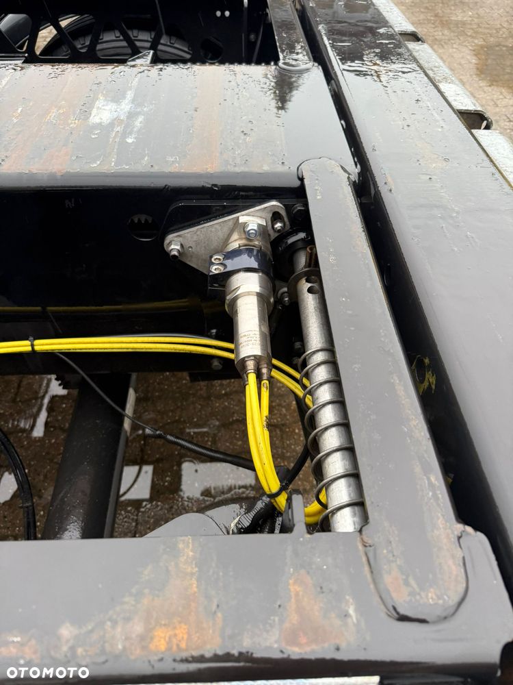 Krone KRONE SD 2022 – NACZEPA PODKONTENEROWA / WYSUWANA / 20–40–45 FT / LIFTBAR / PREMIUM STAN - 15