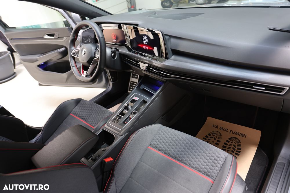 Volkswagen Golf 2.0 TSI DSG R - 9