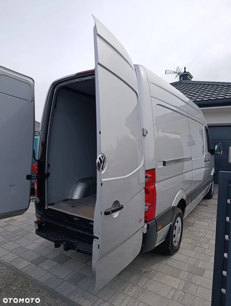 Volkswagen Crafter - 14