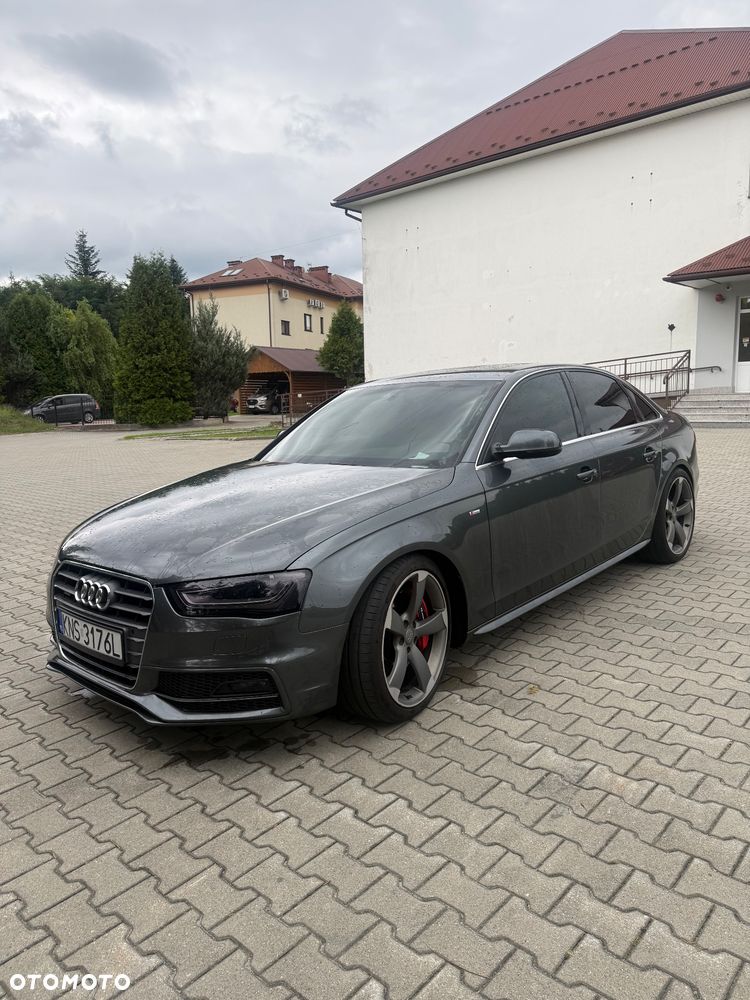 Audi A4 Limousine 2.0 TFSI Quattro Line - 13