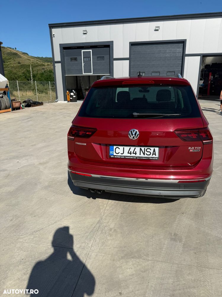Volkswagen Tiguan - 6