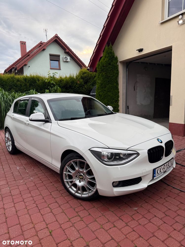 BMW Seria 1 116d - 2