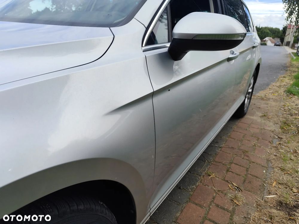 Volkswagen Passat Variant 2.0 TDI SCR Comfortline - 9