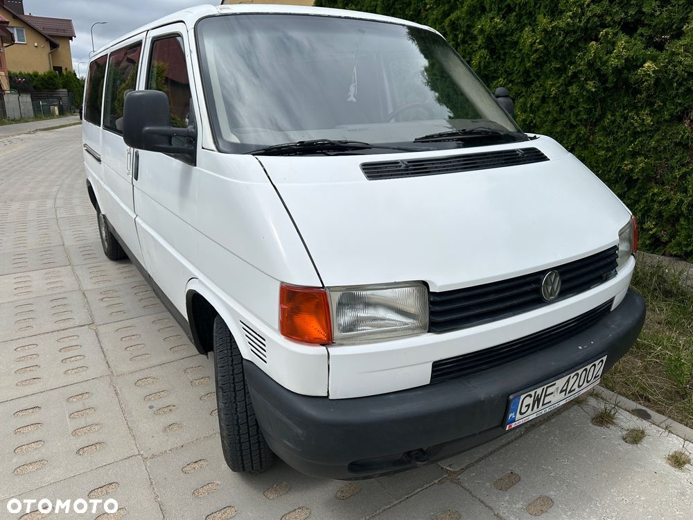 Volkswagen Transporter - 2