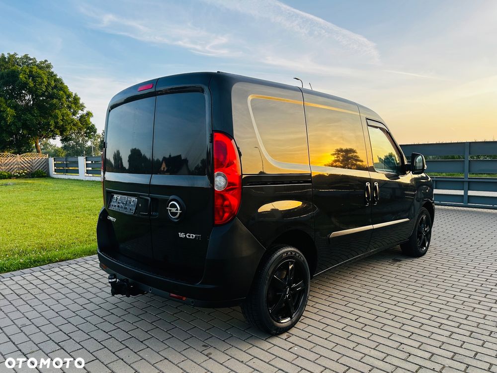 Opel Combo - 12
