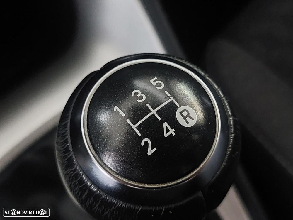 Toyota Yaris 1.0 VVT-i Comfort - 23