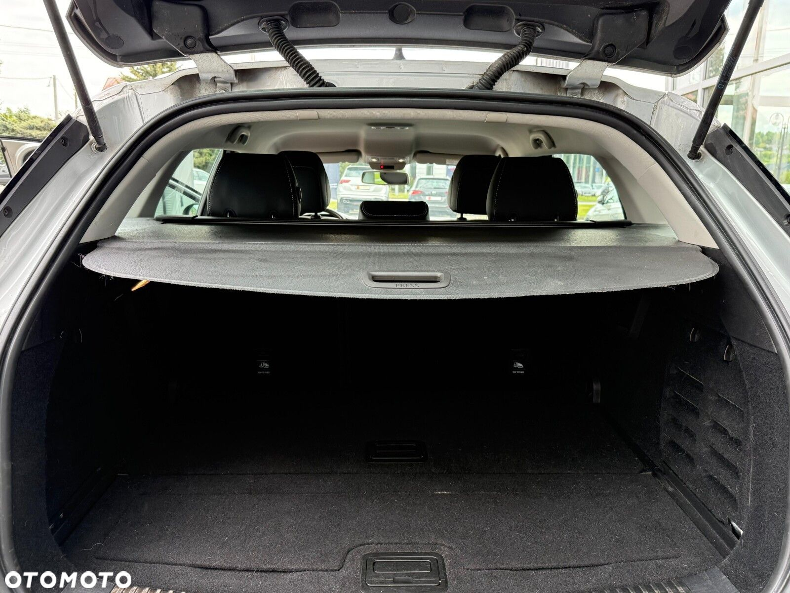 Renault Megane 1.5 Blue dCi Intens - 13