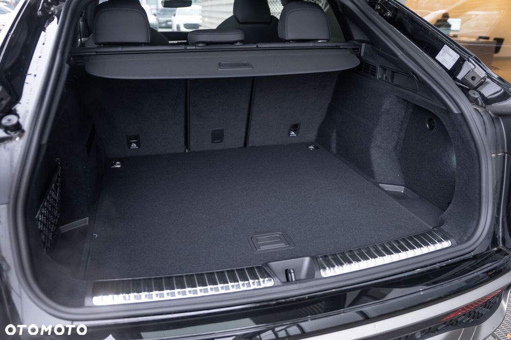 Audi Q5 Sportback - 8