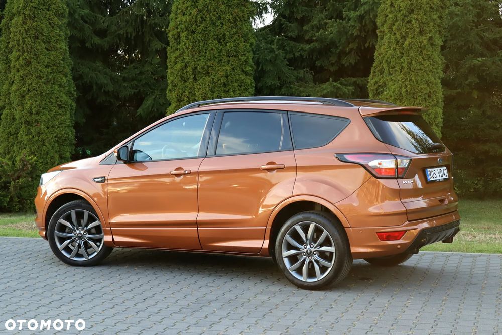 Ford Kuga 1.5 EcoBoost 2x4 ST-Line - 22