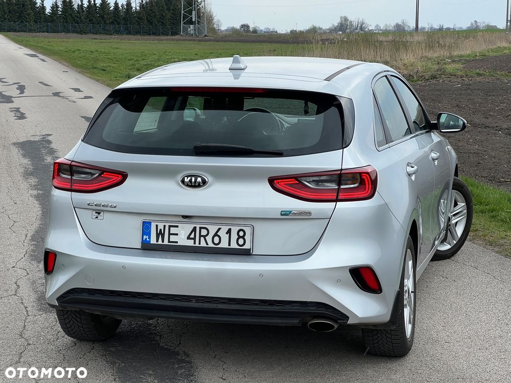 Kia Ceed - 6