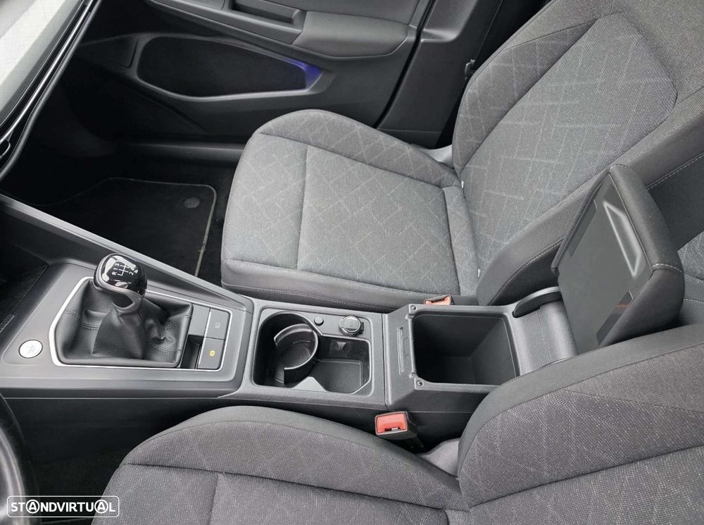 VW Golf 2.0 TDI SCR Energy - 9