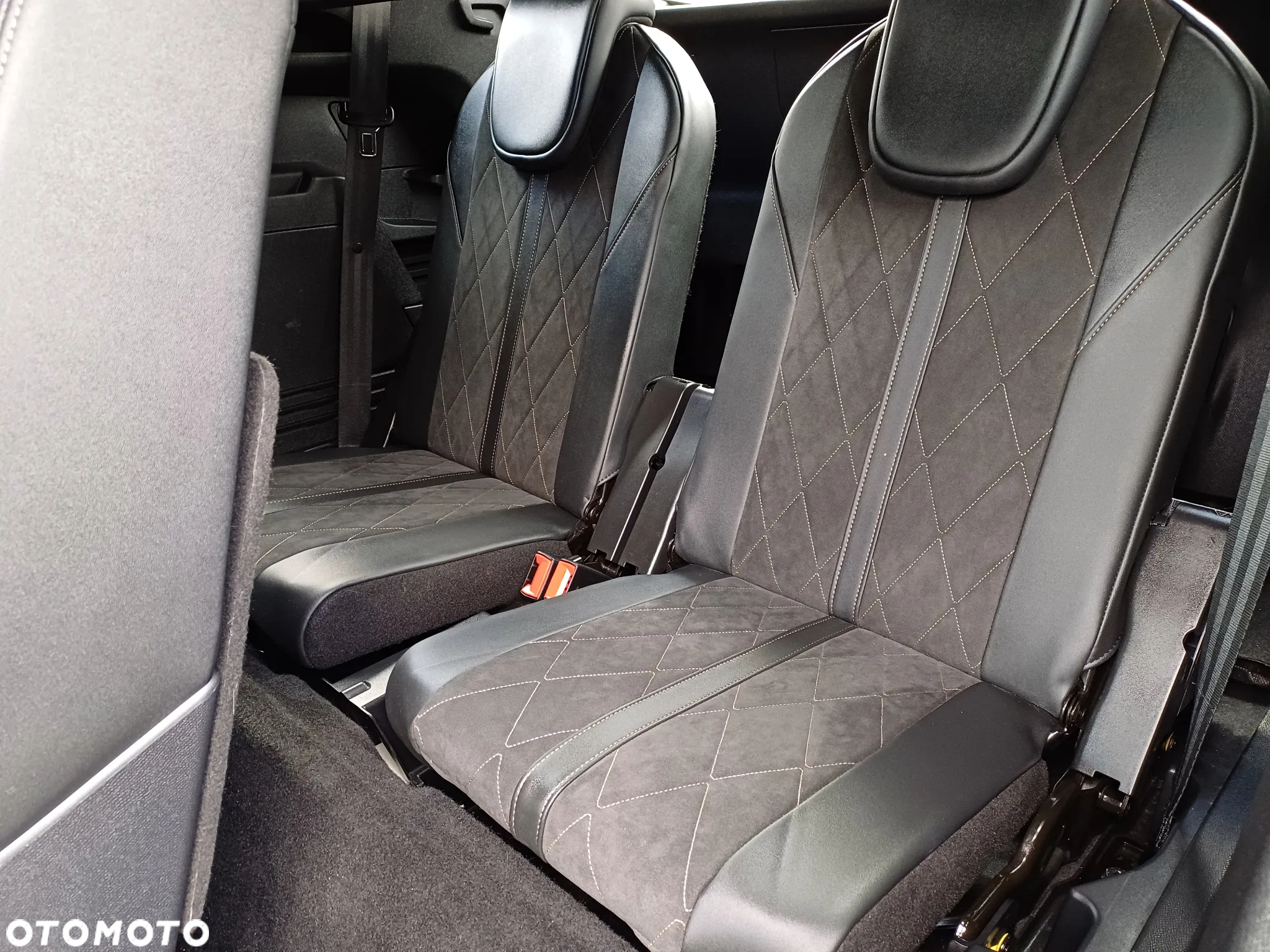 Peugeot 5008 2.0 BlueHDI GT S&S EAT8 - 15