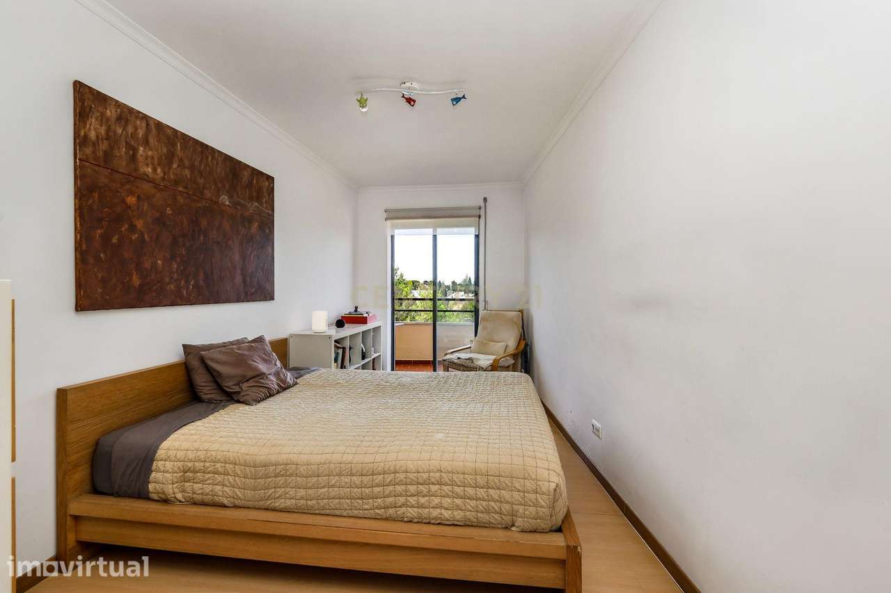 T2 COM VARANDAS VISTA JARDIM E PISCINA - ELEVADOR, GARAGEM, CONDOMINIO - Grande imagem: 4/51
