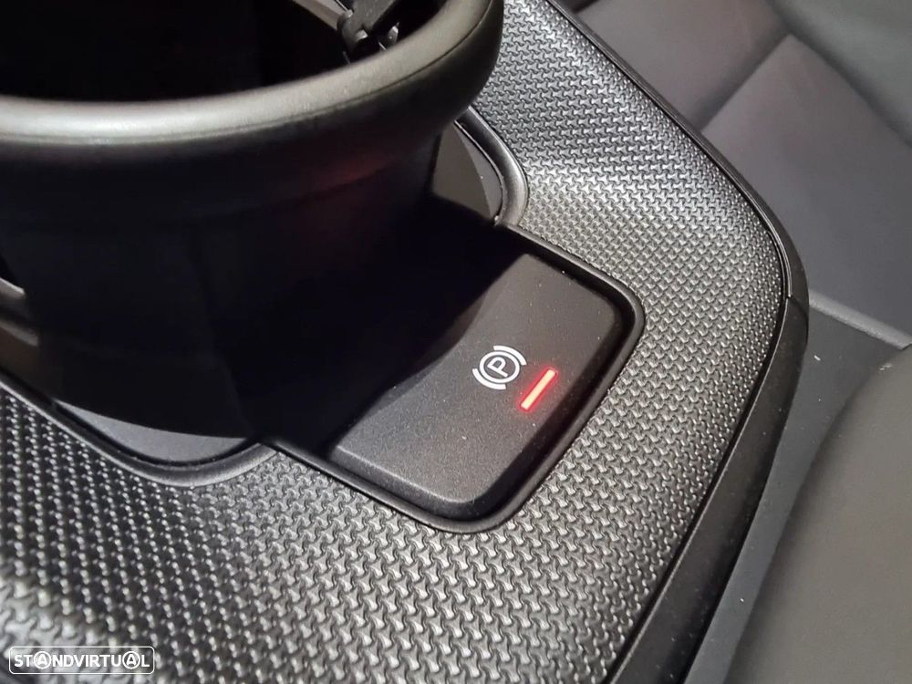 Porsche 911 (992) Carrera 4S PDK - 13