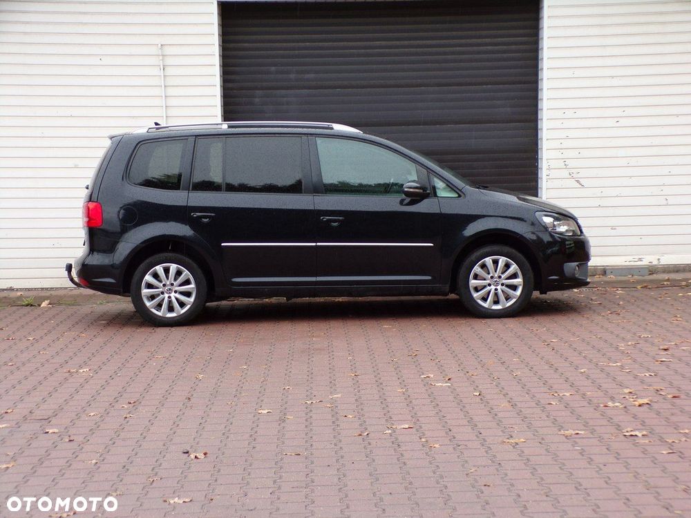 Volkswagen Touran - 5