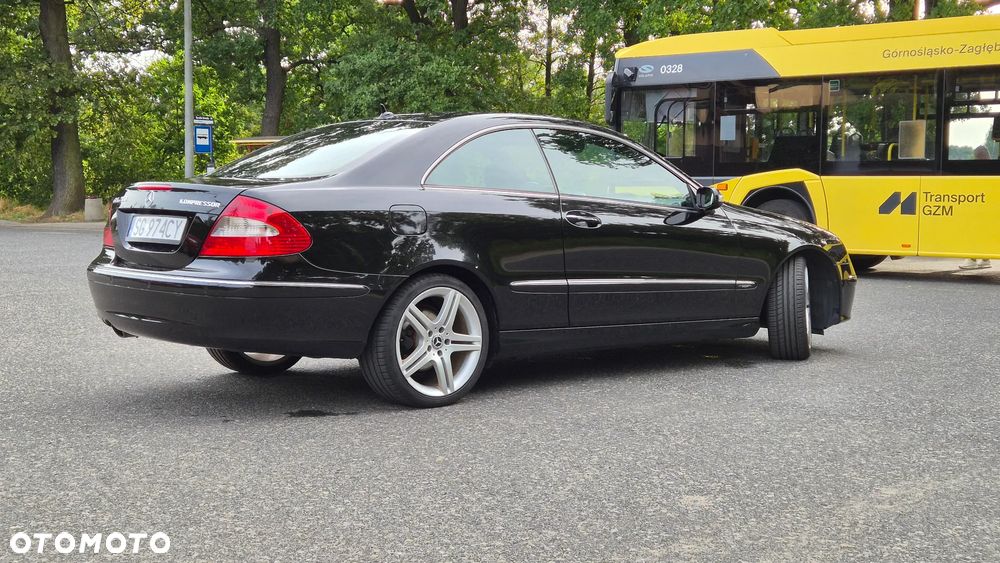Mercedes-Benz CLK - 5