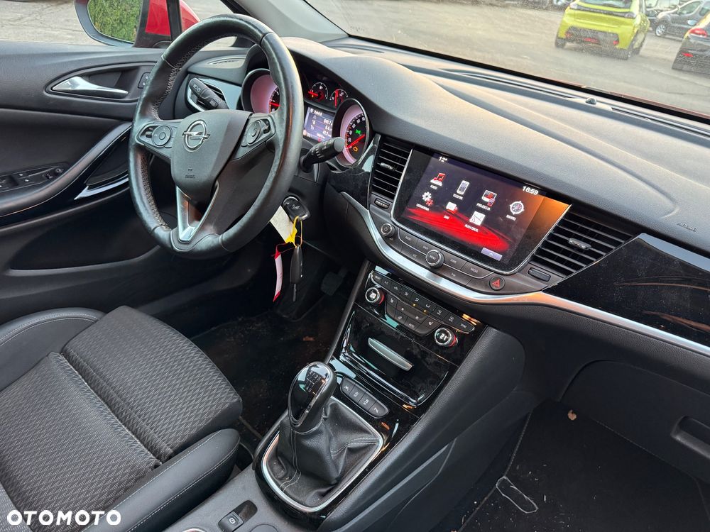 Opel Astra - 11