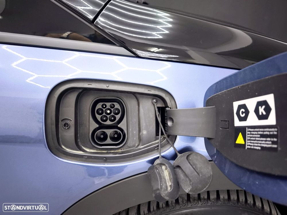 BYD Dolphin 60.4 kWh Design - 12