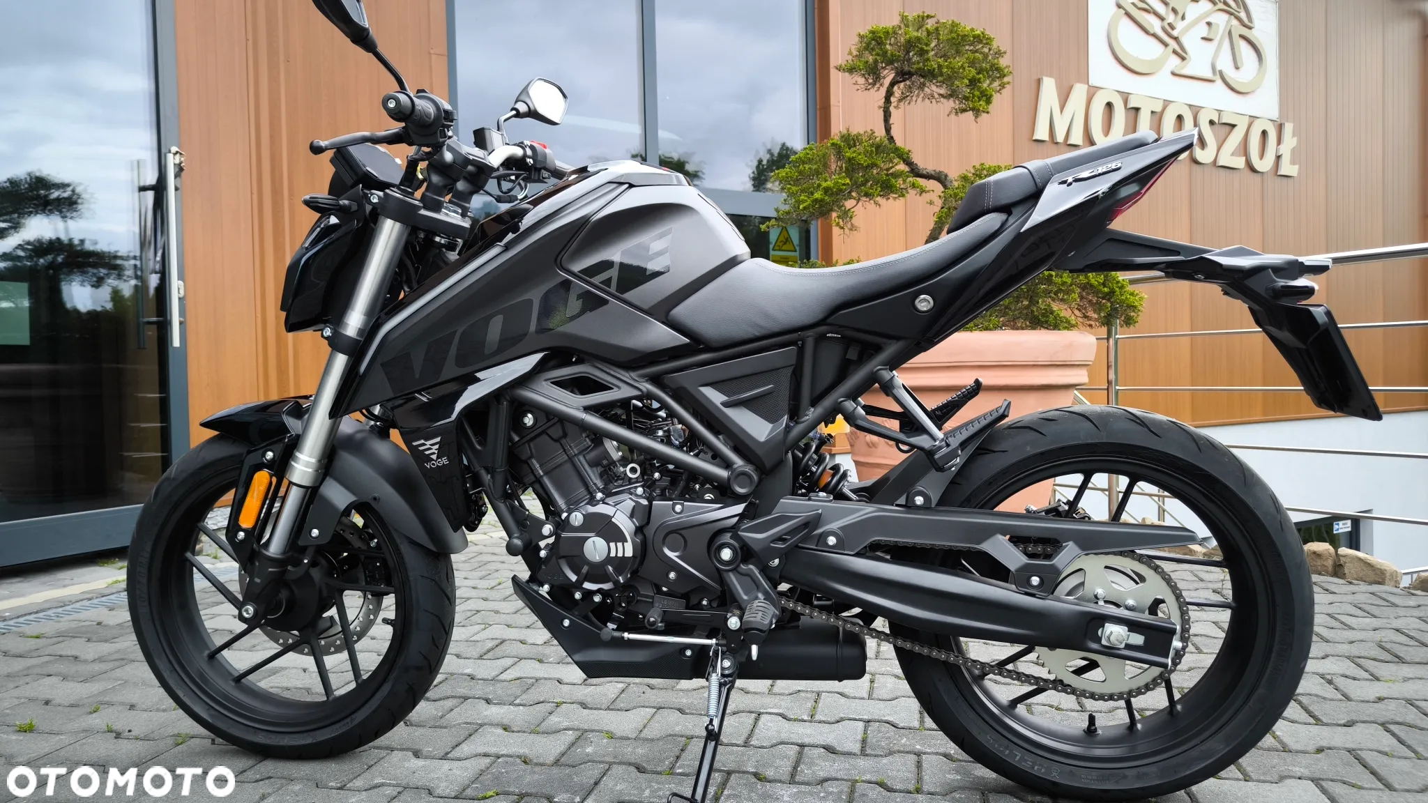 VOGE R125 - 6