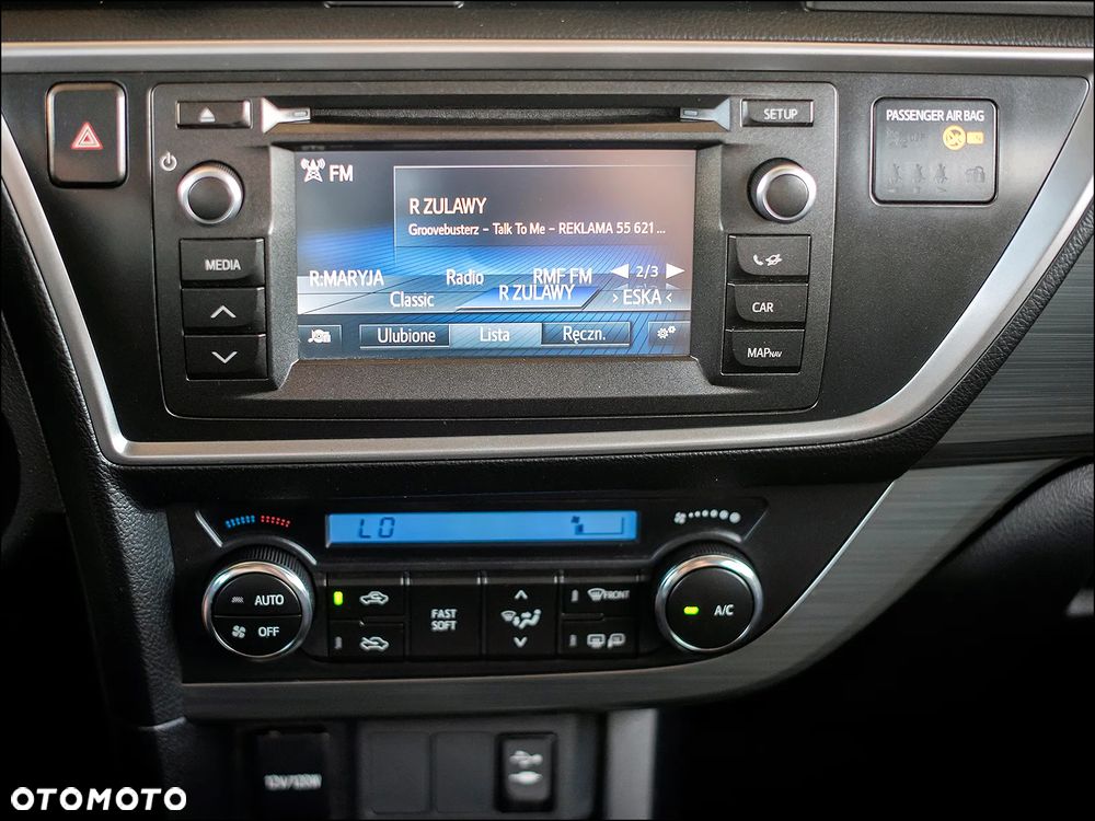 Toyota Auris - 23