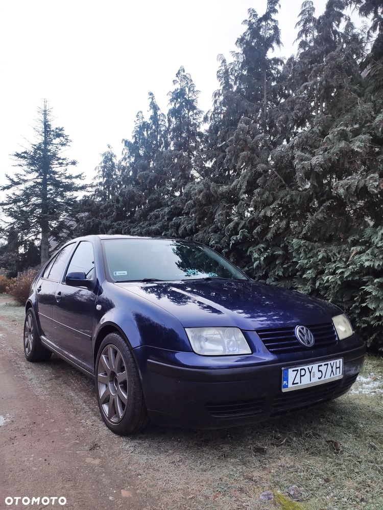 Volkswagen Bora - 1