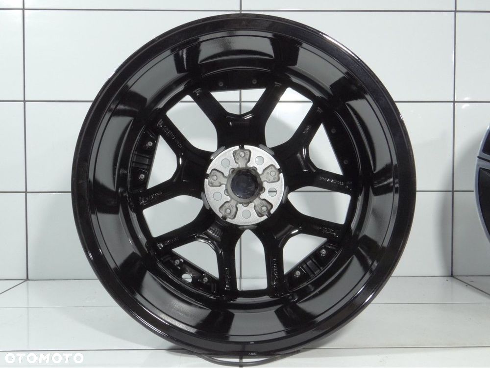 Felgi aluminiowe BMW M-PAKIET 20" BMW 7 G70 - 4