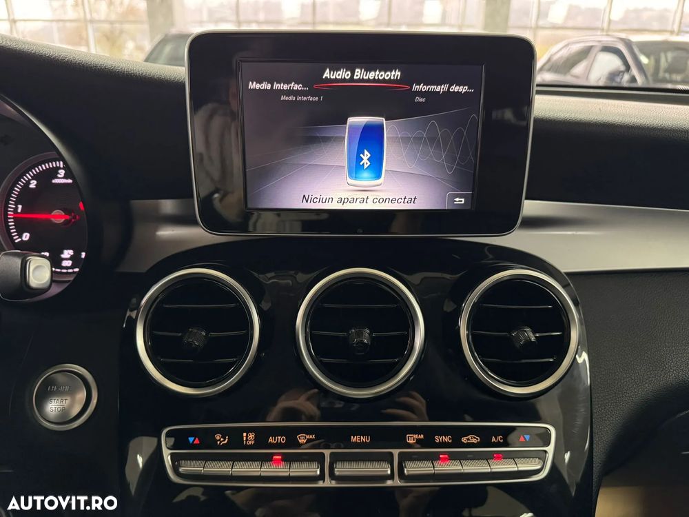 Mercedes-Benz GLC 220 d 4Matic 9G-TRONIC - 25