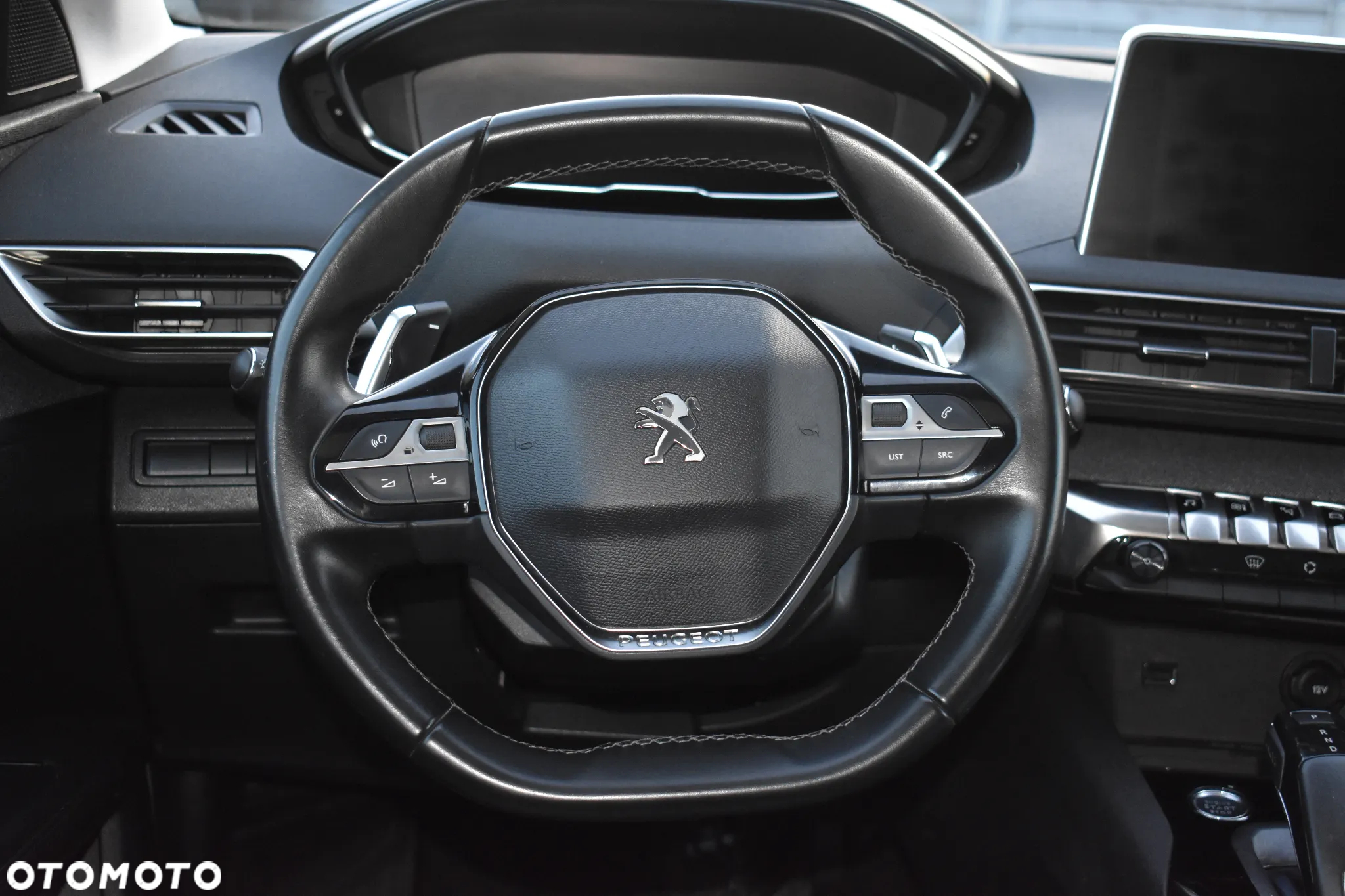 Peugeot 5008 BlueHDI 130 EAT8 Allure Pack - 27