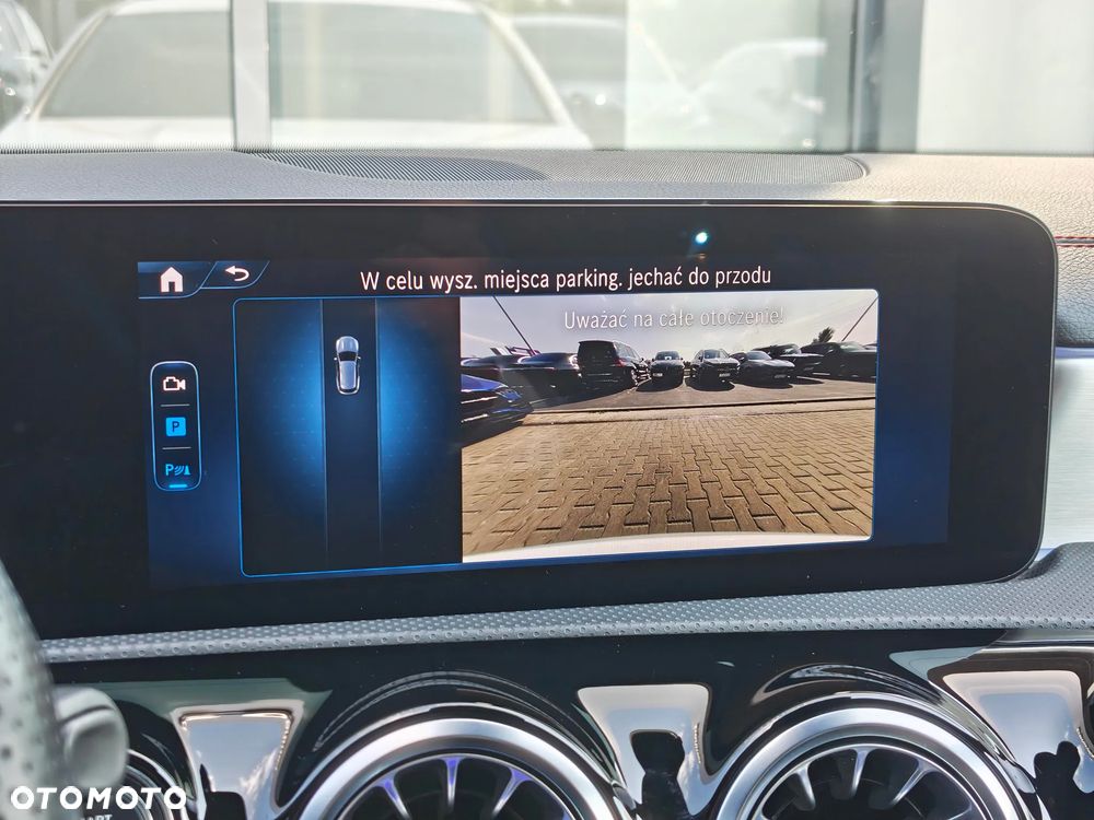 Mercedes-Benz CLA 200 mHEV AMG Line 7G-DCT - 19