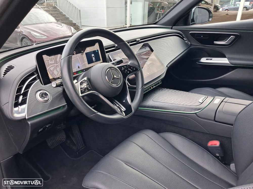 Mercedes-Benz E 300 de Avantgarde - 11