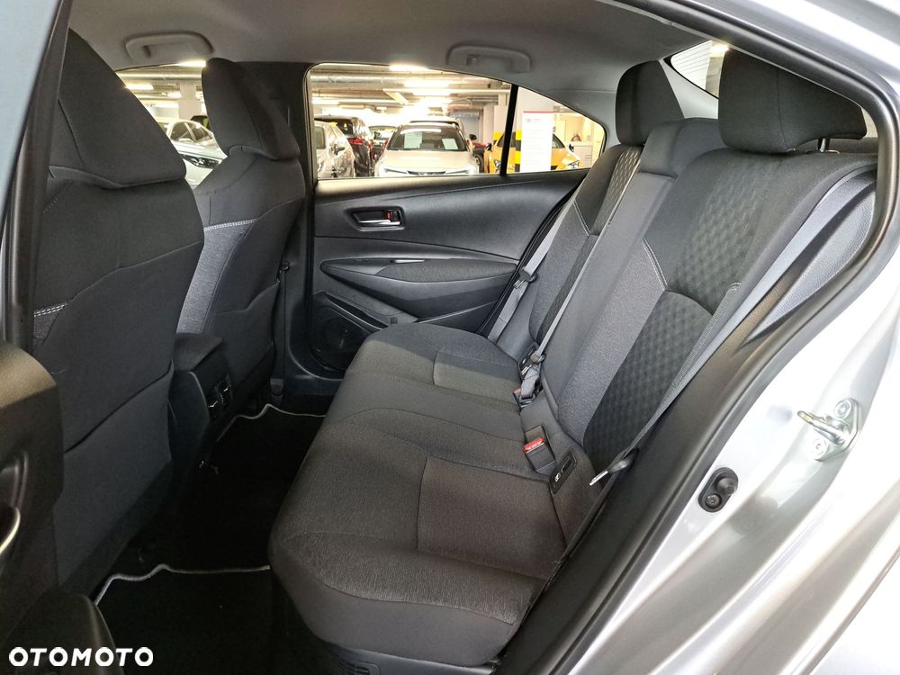Toyota Corolla 1.8 Hybrid Comfort - 13