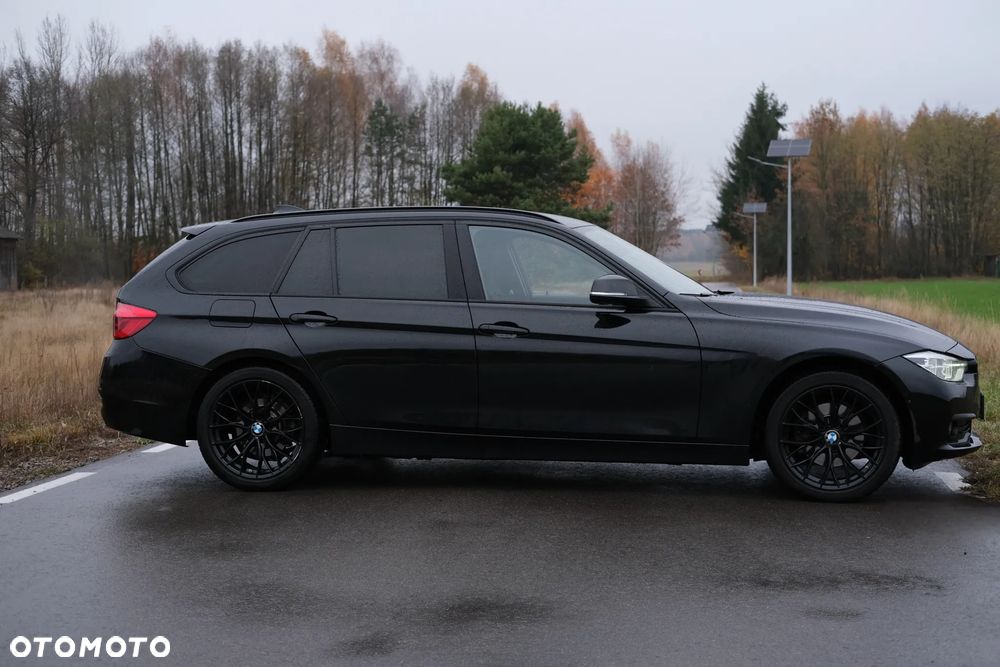 BMW Seria 3 320d xDrive Advantage - 1