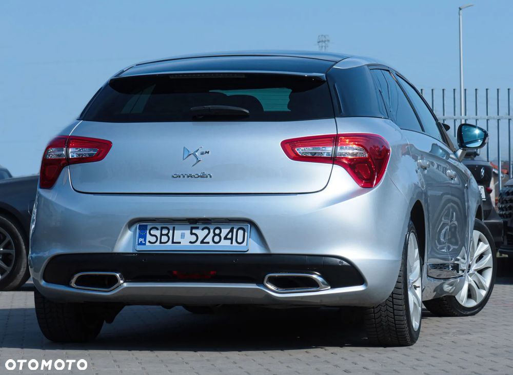 Citroën DS5 2.0 HDi Hybrid4 SportChic MCP - 34