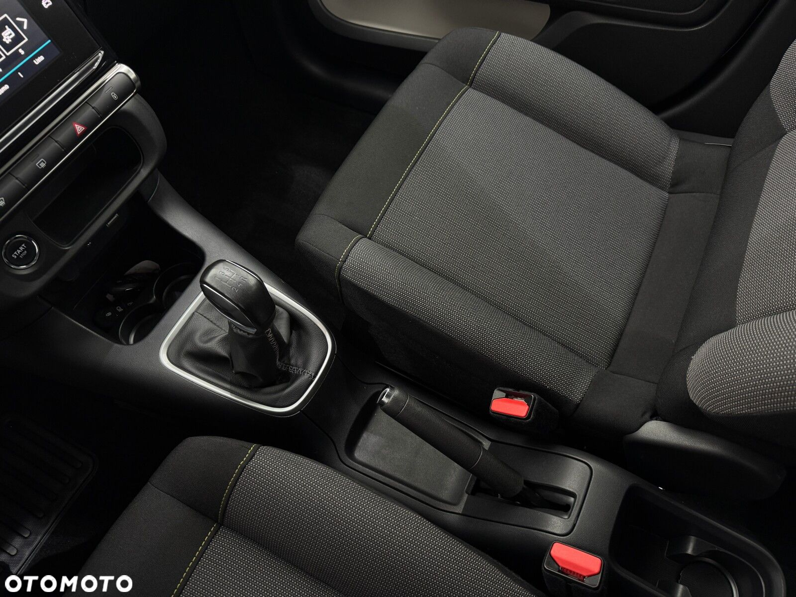 Citroën C3 1.2 PureTech Shine - 26