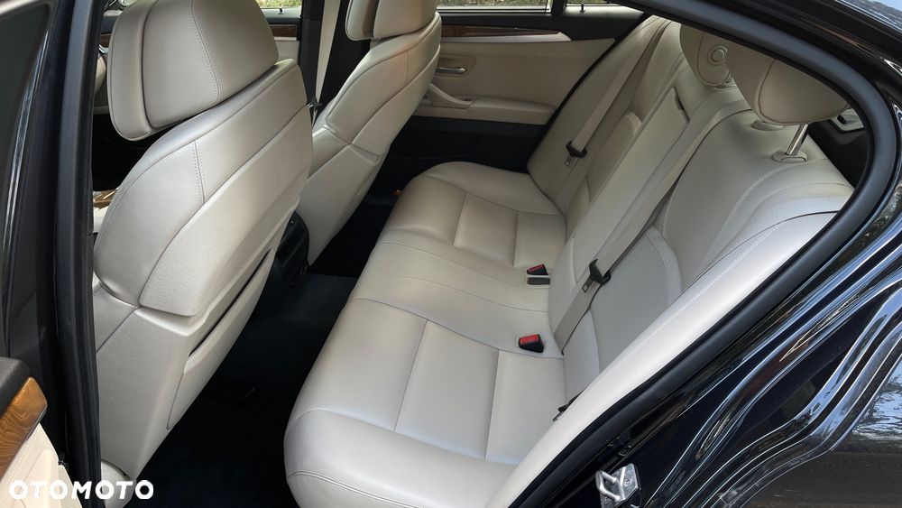 BMW Seria 5 - 13