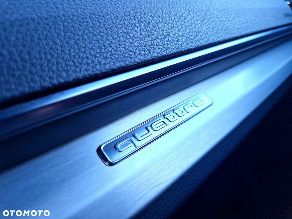 Audi Q5 50 TFSIe quattro S tronic S line - 27