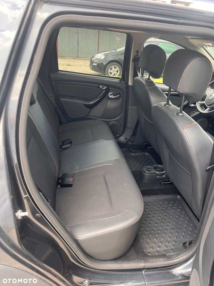 Dacia Duster 1.6 SCe Blackshadow 4x4 S&S - 20