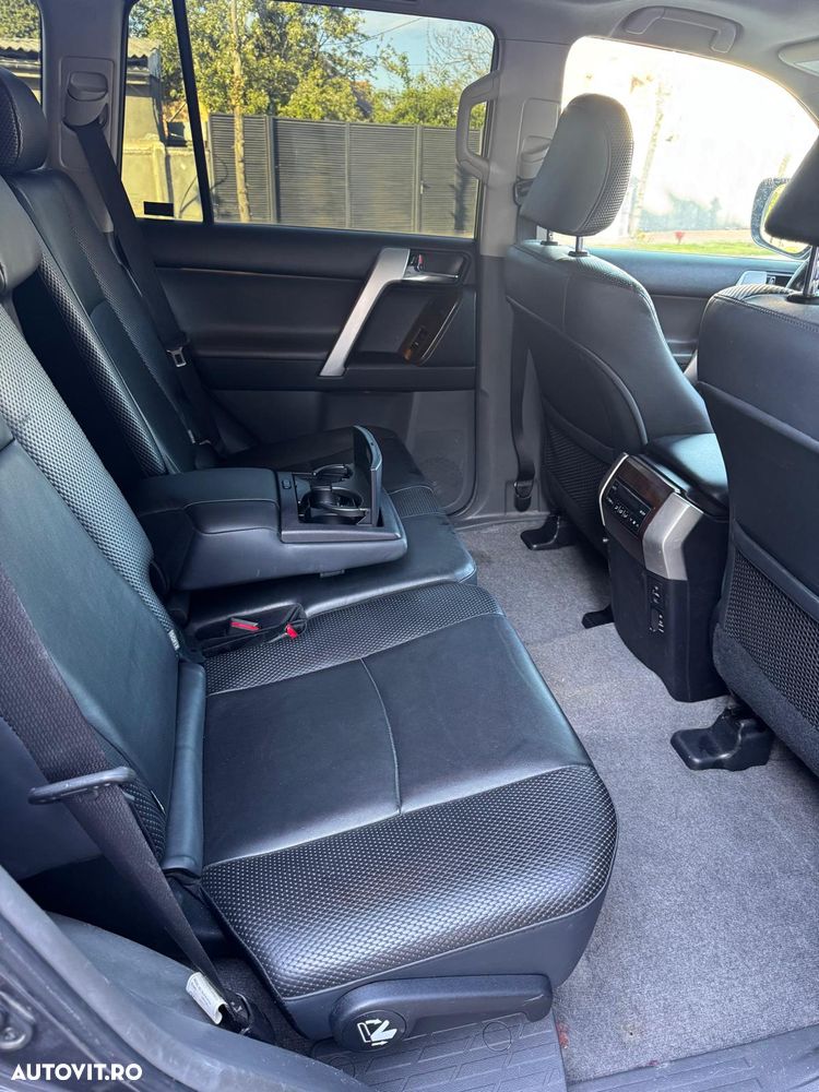 Toyota Land Cruiser 3.0l Turbo D-4D A/T Luxury - 18