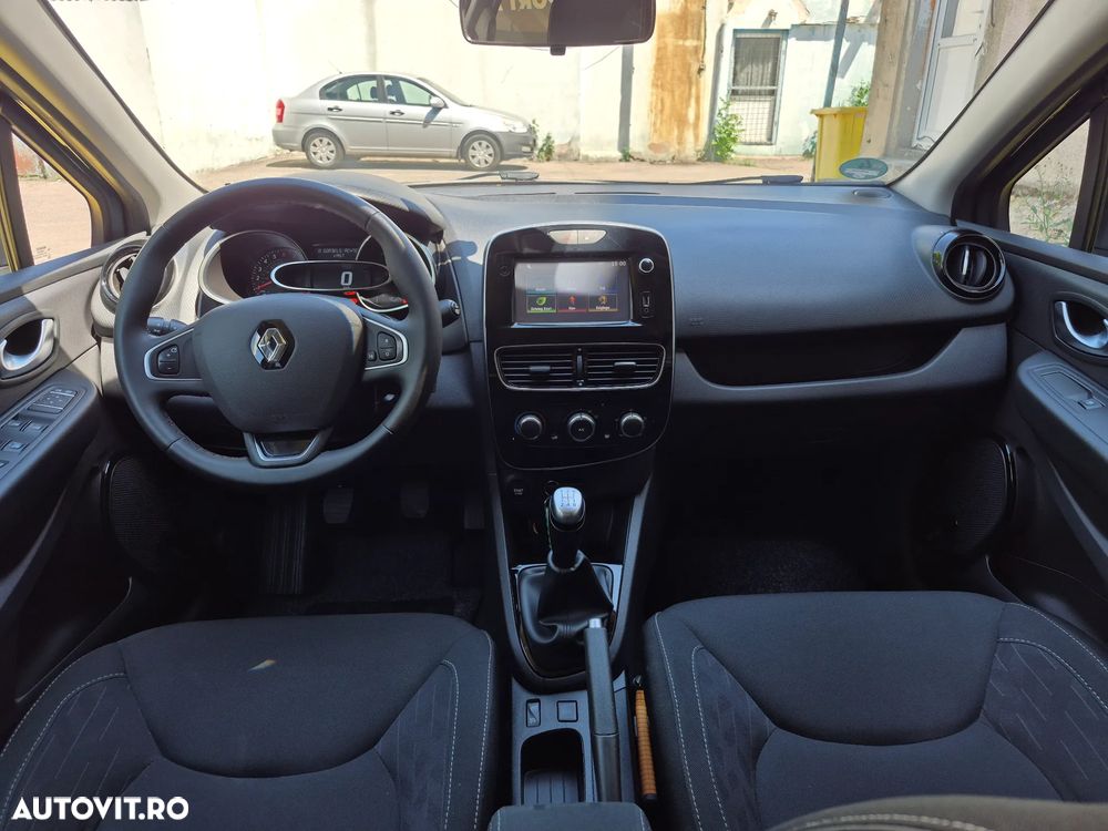 Renault Clio IV 0.9 Energy TCe Intens - 14