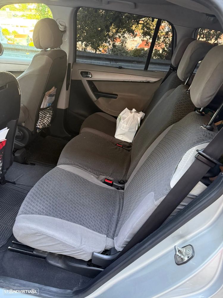 Citroën C4 Grand Picasso - 12