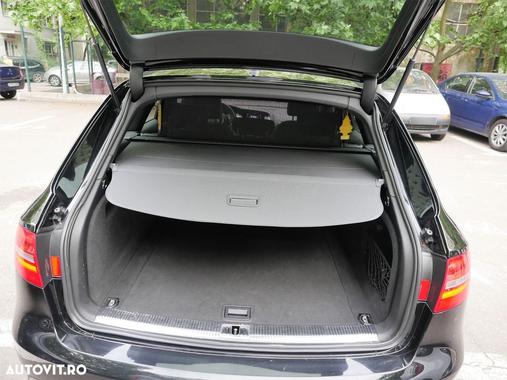 Audi A4 Limuzina 2.0 TDI DPF quattro S line Sportpaket - 4