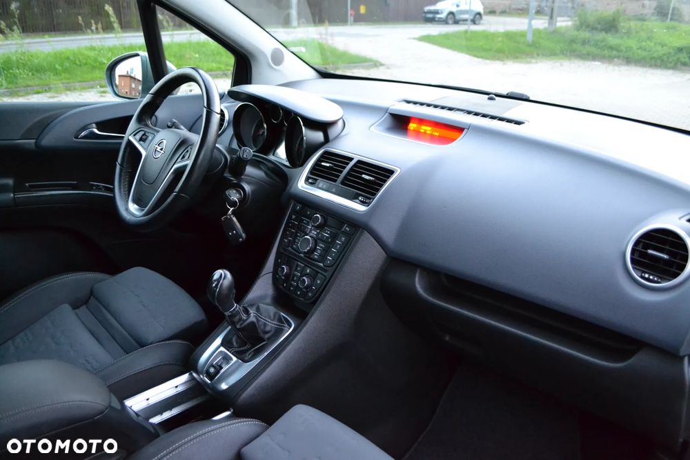 Opel Meriva 1.4 Innovation - 27