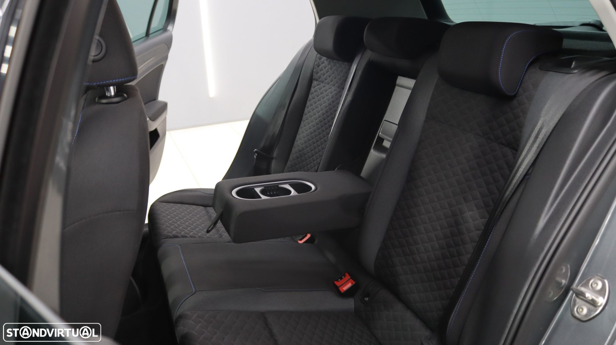 VW Golf 1.6 TDI DSG Join - 28