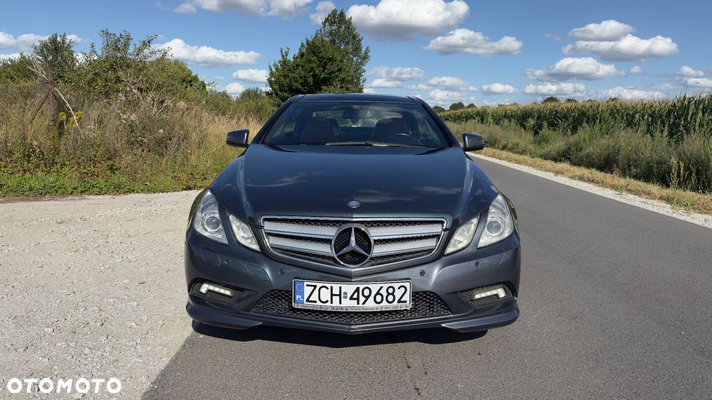 Mercedes-Benz Klasa E 220 CDI BlueEff - 21